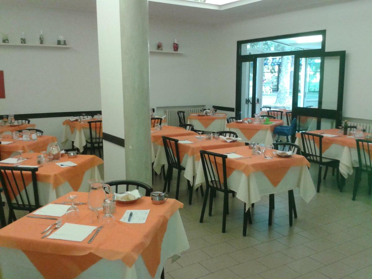 Hotel Otello بونتا مارينا المظهر الخارجي الصورة