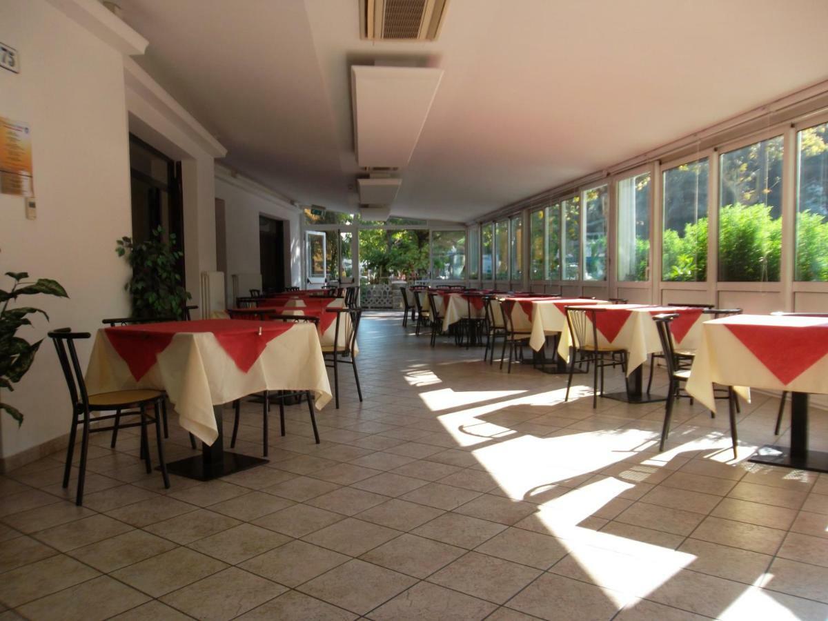 Hotel Otello بونتا مارينا المظهر الخارجي الصورة
