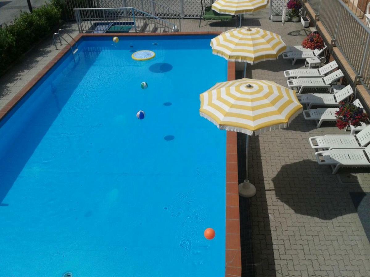 Hotel Otello بونتا مارينا المظهر الخارجي الصورة